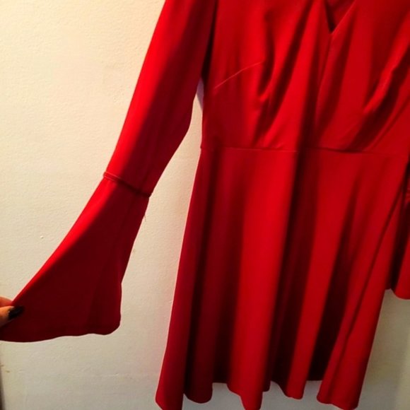 Ashley Graham beyond size 6 red dress, 😍 ♥️ 👗 dress! - Picture 2 of 5